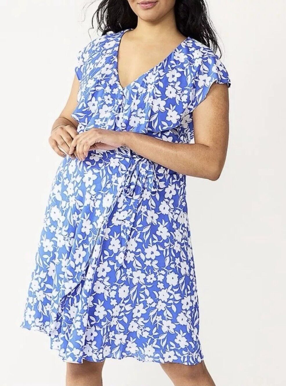 Draper James RSVP Blue Floral Short Sleeve Wrap Dress Size 4 NWT